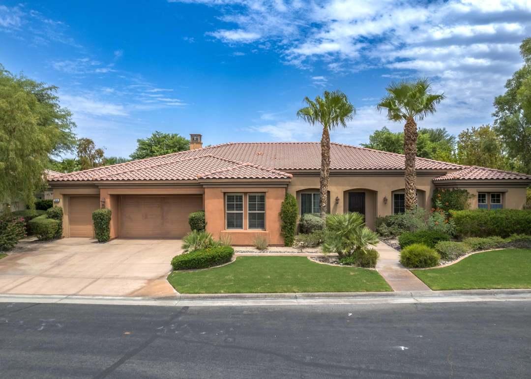 Villa for sale at Bermuda Dunes